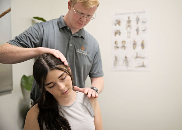 neck-pain-bridge-physical-therapy-south-ogden-ut